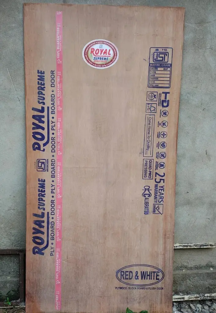 Royal Supreme Blockboard 710- 19bb